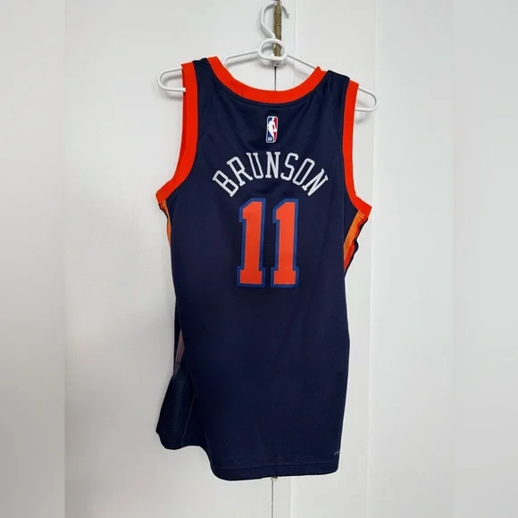 New York Knicks Jalen Brunson Men’s Jersey - Picture 2 of 4